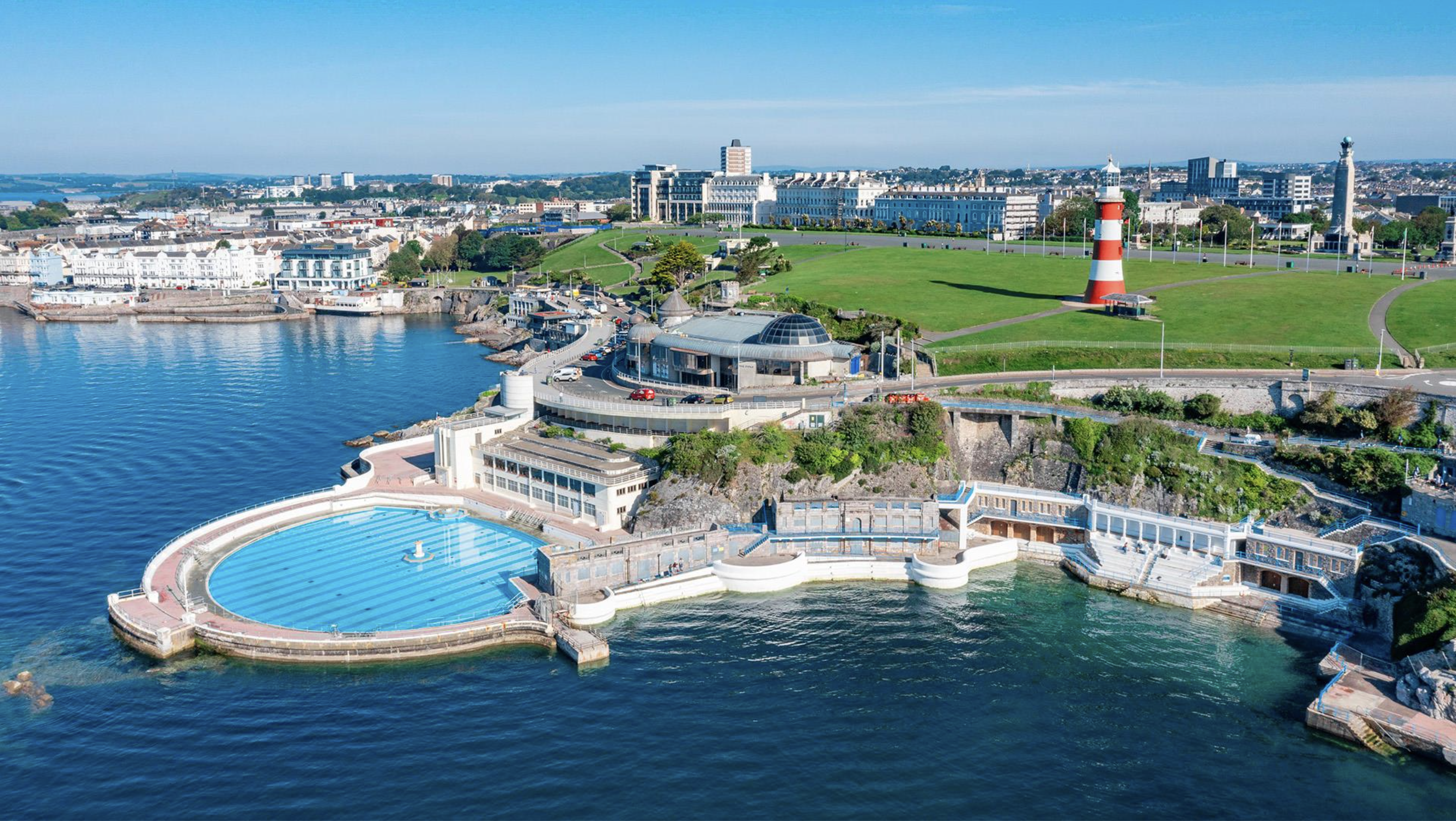 Lido and lighthouse in plymouth
